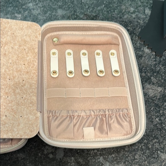 ProCase Blush Jewelry Organizer Zippered Binder Hard Outer Case NWOT - Picture 14 of 16